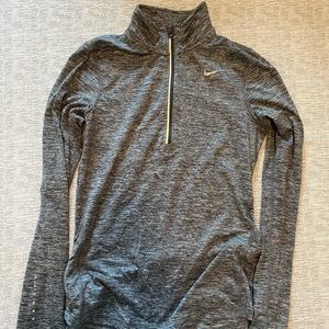 Nike dri-fit quarter zip shirt